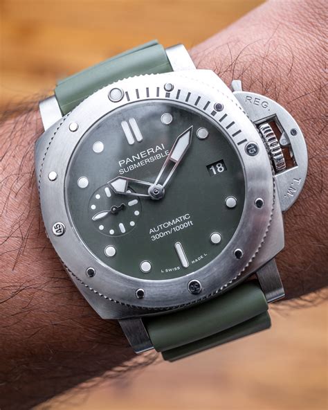 panerai limited edition green dial collection|Panerai submersible 42mm.